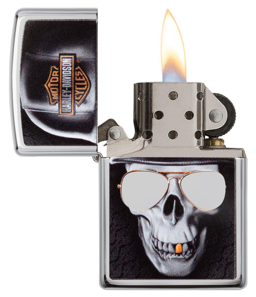 Zippo-aansteker chroom Harley Davidson grote schedel met helm open met vlam