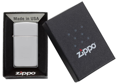 Vooraanzicht Slim Chrome High Polished Zippo aansteker in open geschenkverpakking