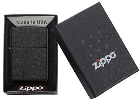 Vooraanzicht Zippo aansteker Black Crackle basismodel in open geschenkdoos