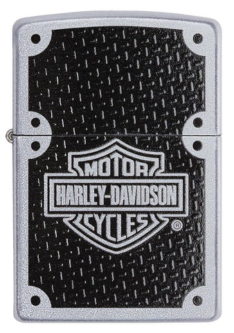 Vooraanzicht Zippo-aansteker Satin Chrome met Harley Davidson-logo en zwarte achtergrond