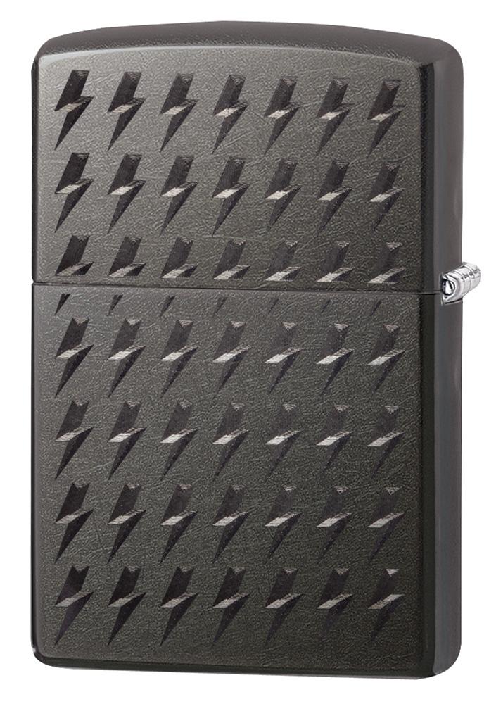 Achteraanzicht Black Ice Zippo-aansteker met AC/DC-logo en kleine gegraveerde bliksemschichten 3/4 hoek