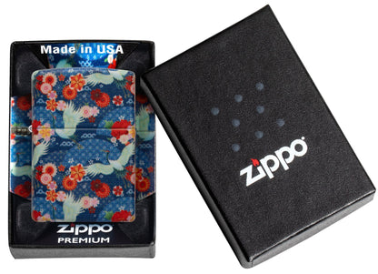 Zippo Aansteker Kimono 540 Graden Ontwerp met Witte Grote Vogels en Rode Bloemen in Open Geschenkverpakking