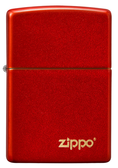 Vooraanzicht Zippo Aansteker Metallic Rood Gegraveerd met Zippo Logo