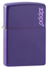 Vooraanzicht 3/4 hoek Zippo aansteker paars mat met Zippo-logo